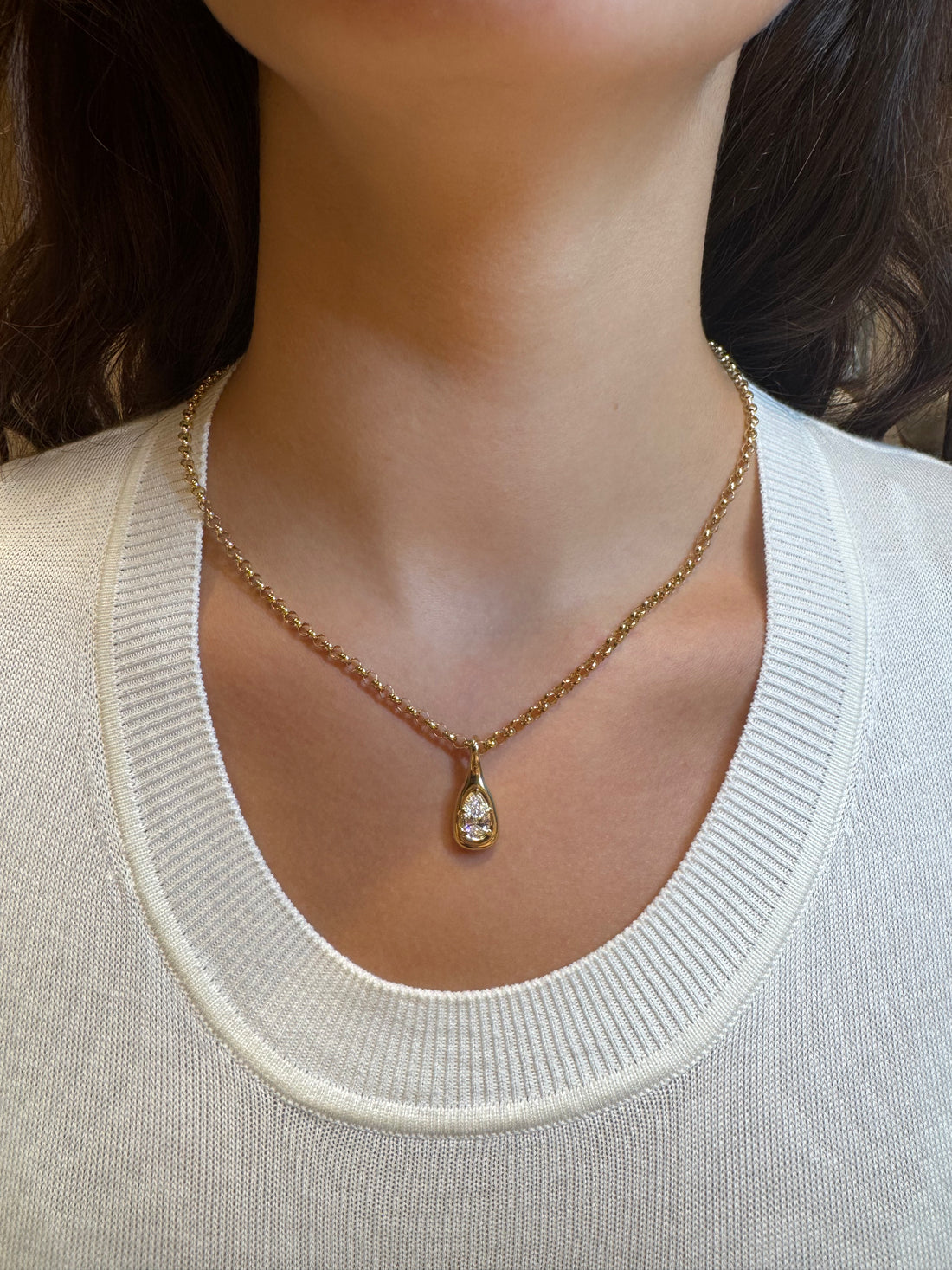 1ct Pear Nebula Pendant