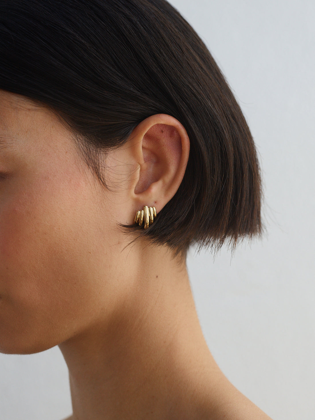 Medium Gold Gatsby Earrings