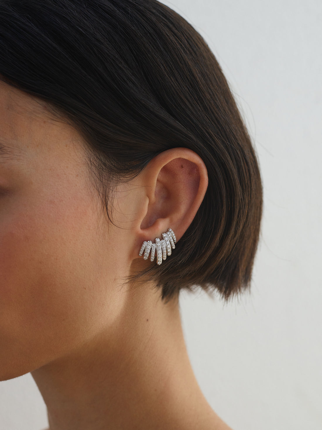 Large Diamond Gatsby Earrings in White Gold