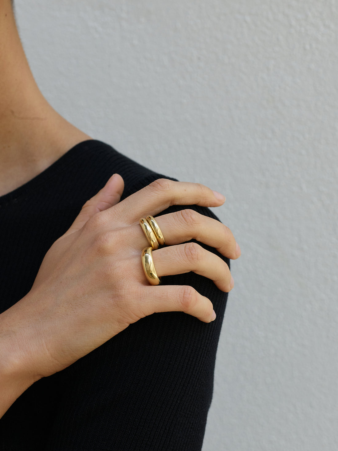 Large Gold Bomba