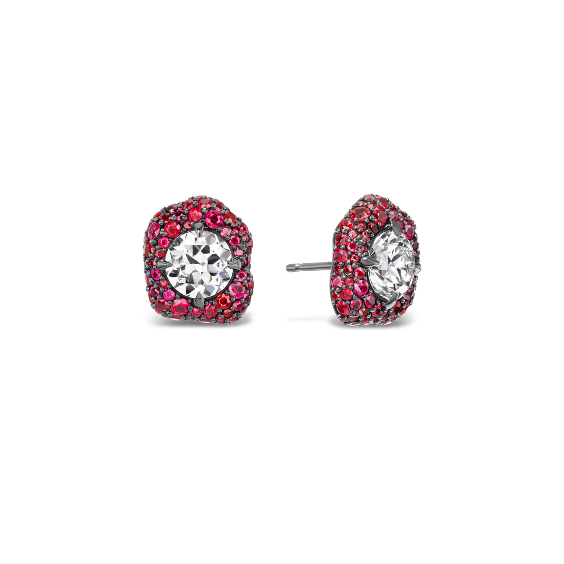 Statement Ruby Flora Studs
