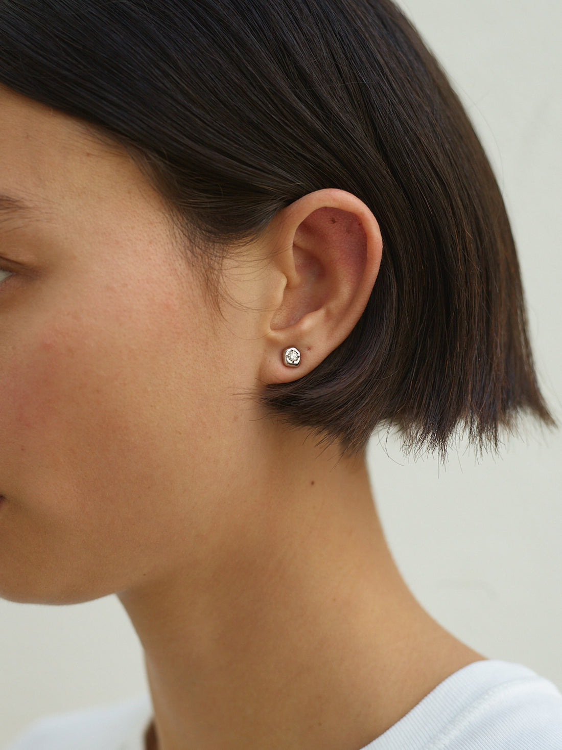 Petite Flora Studs in White Gold