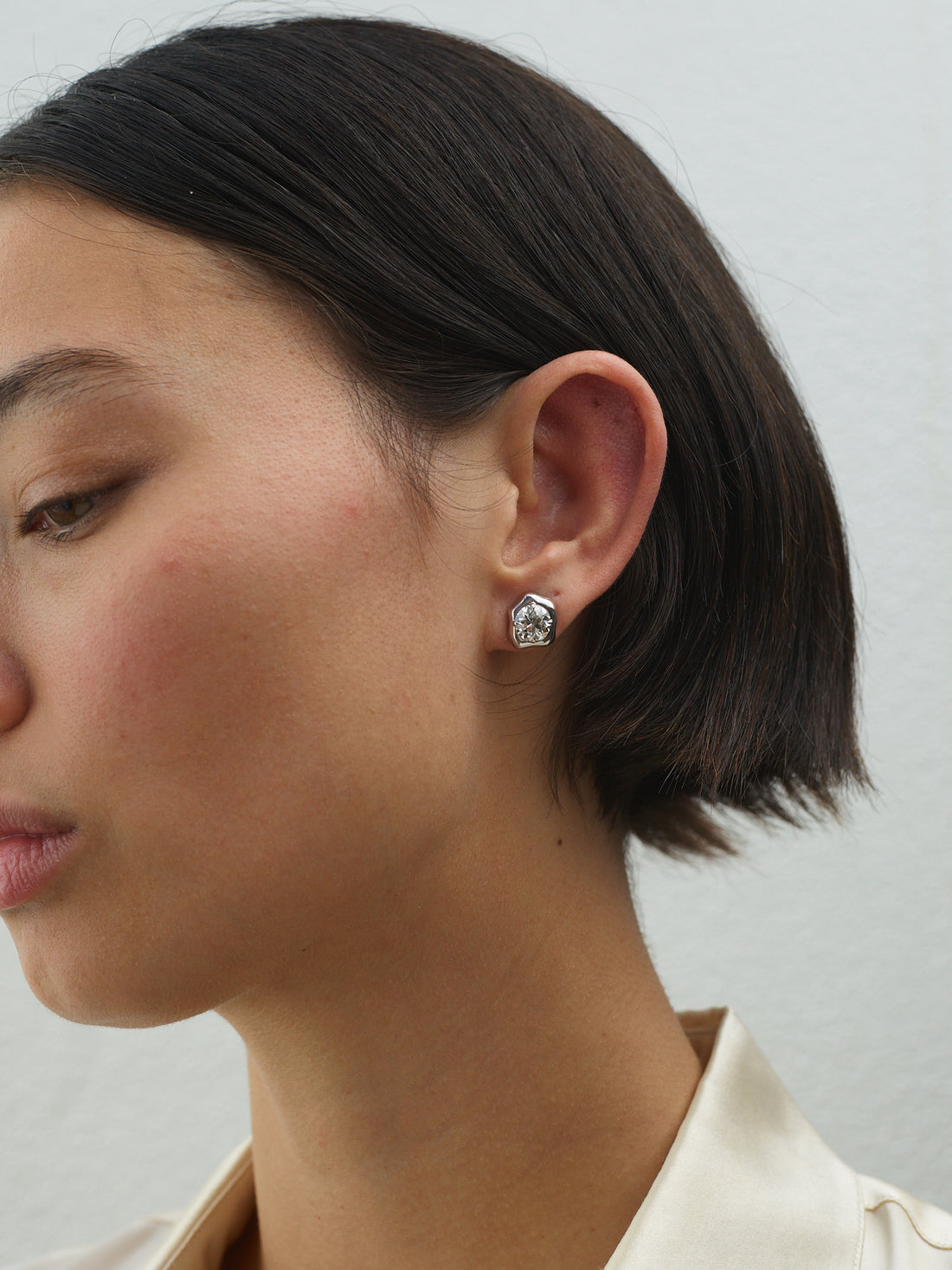 Statement Flora Studs in White Gold